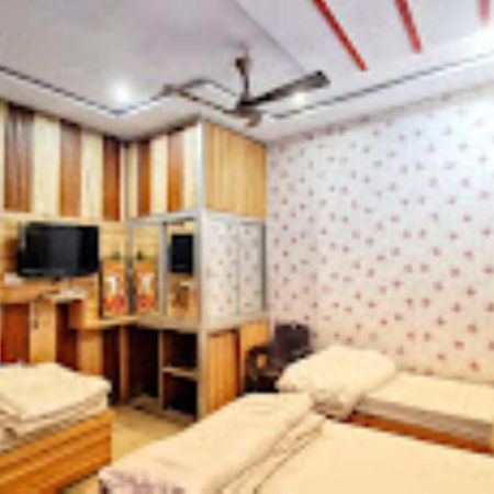 Hotel Mahabir Inn Mathura Exterior photo