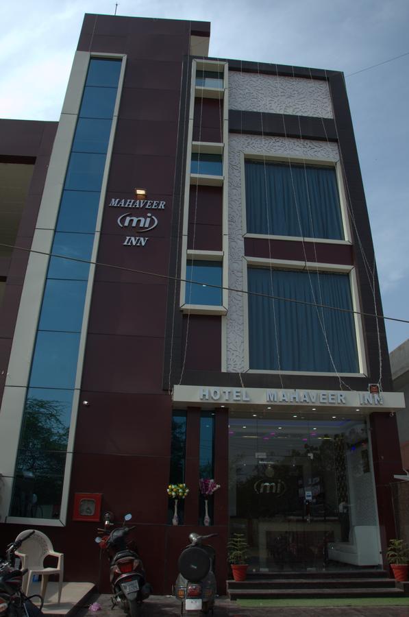 Hotel Mahabir Inn Mathura Exterior photo